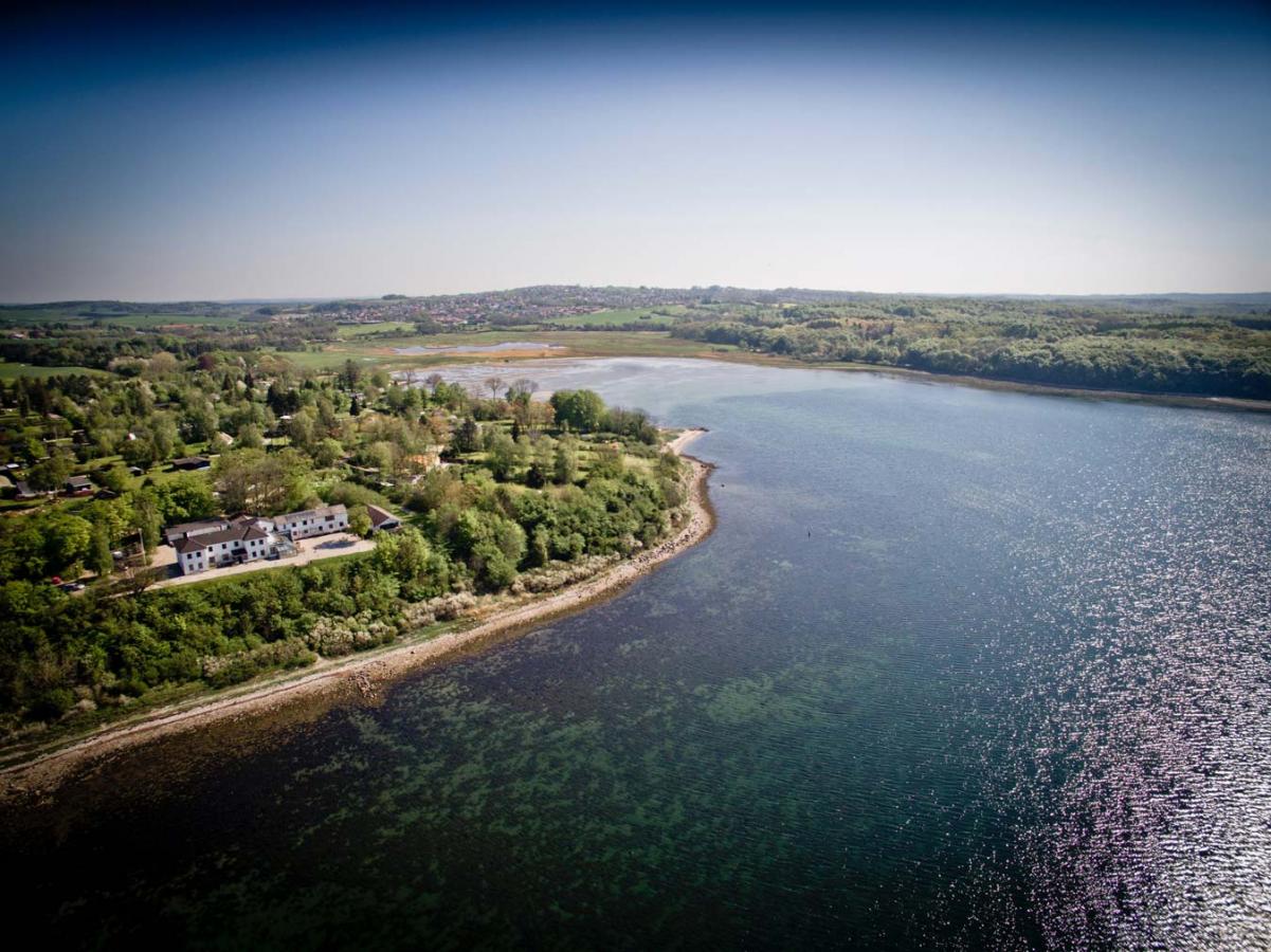 Få ro midt i naturen og skab fuld fokus på konferencens eller mødets program hos Kaløvig Center på Djursland, kun en lille køretur fra Aarhus