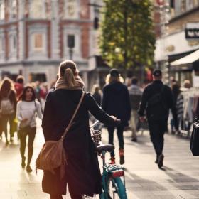 Efterårsshopping langs Strøget, Aarhus