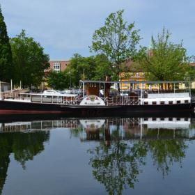 The paddle steamer Hjejlen